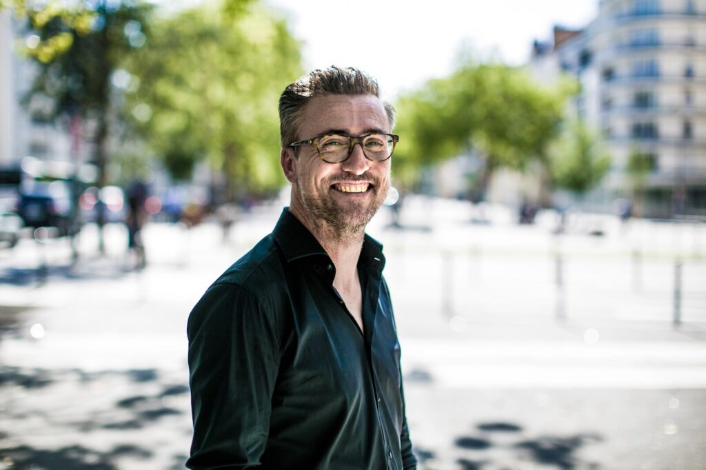 Portrait d'Olivier Marie, journaliste culinaire en Bretagne