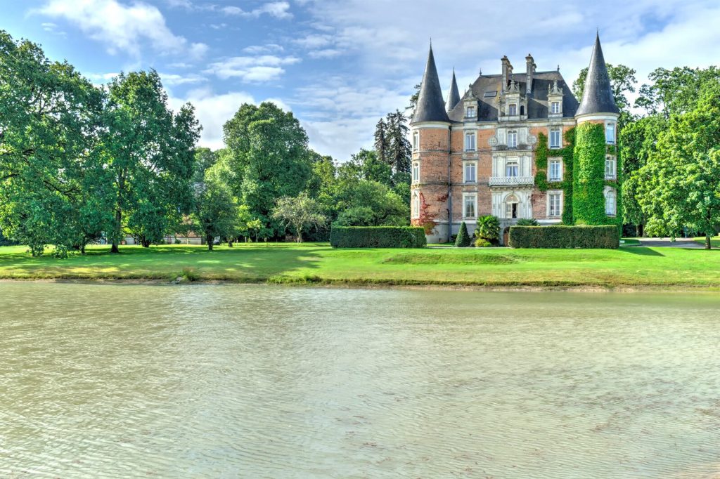 Le château d'Apigné près de Rennes au Rheu, hôtel et restaurant gastronomique