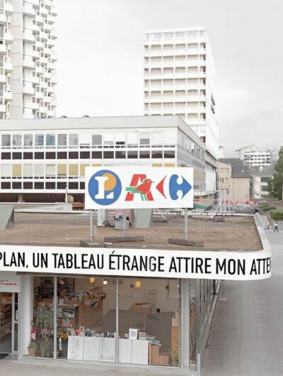 Façade de la librairie sur la dalle du Colombier