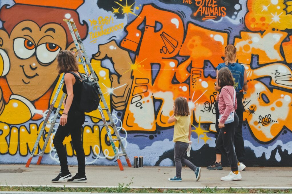Fresque de street-art au Wall of Fame dans le cadre du festival Teenage Kicks
