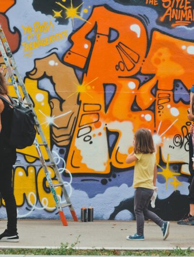Fresque de street-art au Wall of Fame dans le cadre du festival Teenage Kicks