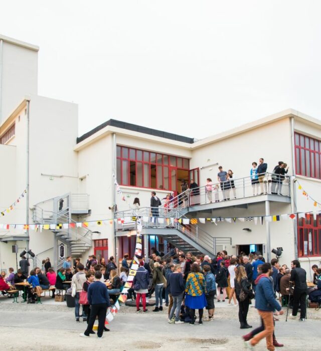 L'extérieur des Ateliers du Vent