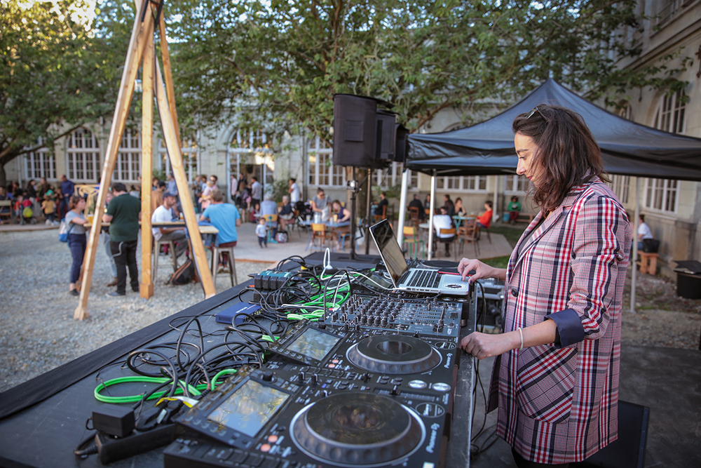 DJ à l'Hôtel Dieu