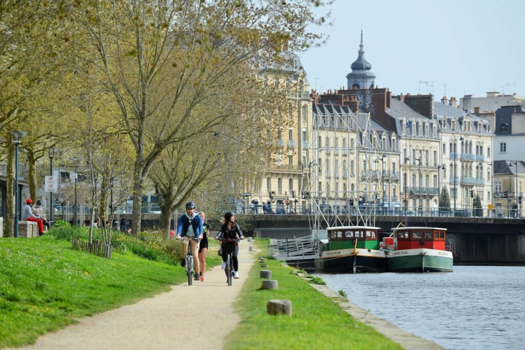 balade en vélo sur la quai de la Vilaine