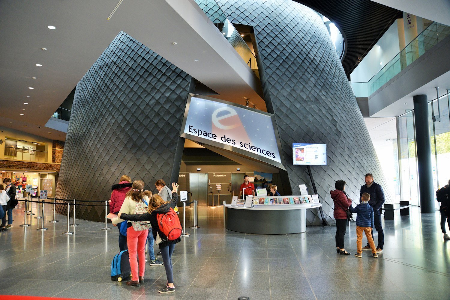 L'entrée de l'espace des sciences à Rennes