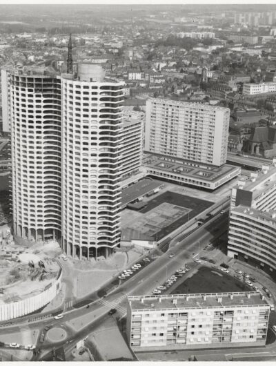 Les tours des Horizons en construction dans les années 1960