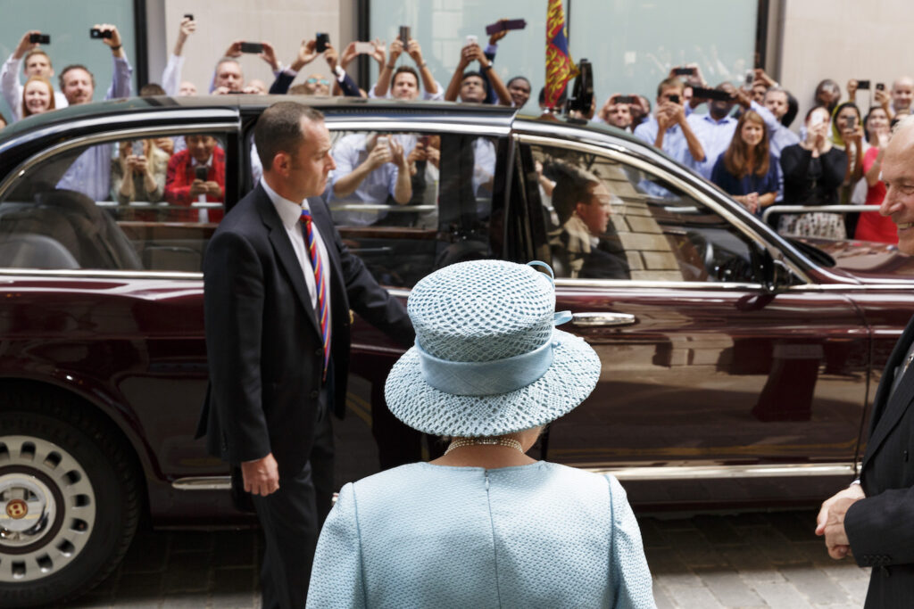 The Queen visiting the Draper’s Livery Hall. The Drapers Livery’s 650th Anniversary, City of London, England.