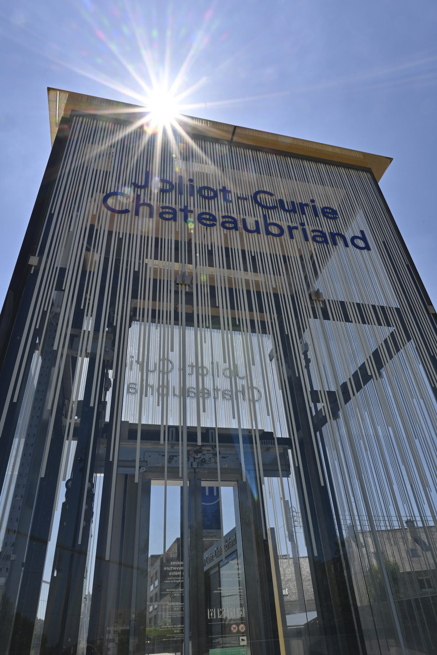 Station de métro Joliot-Curie Chateaubriand sur la ligne b à Rennes