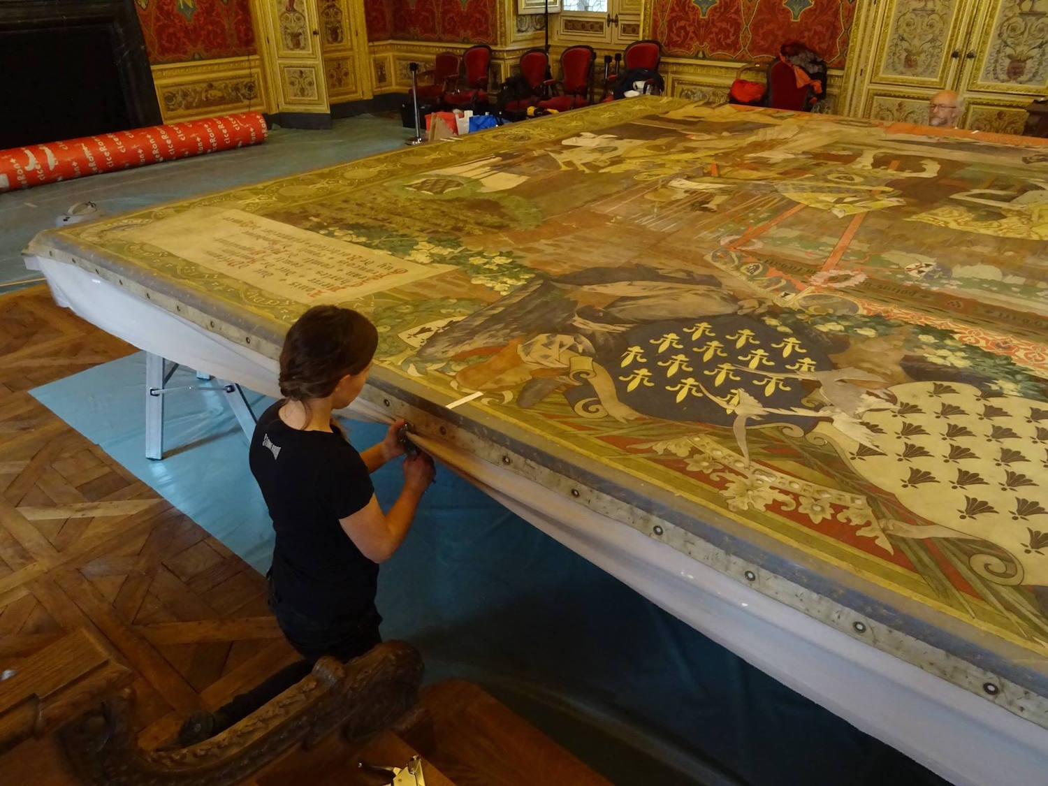 Restauration du carton de la tapisserie représentant le mariage d’Anne de Bretagne