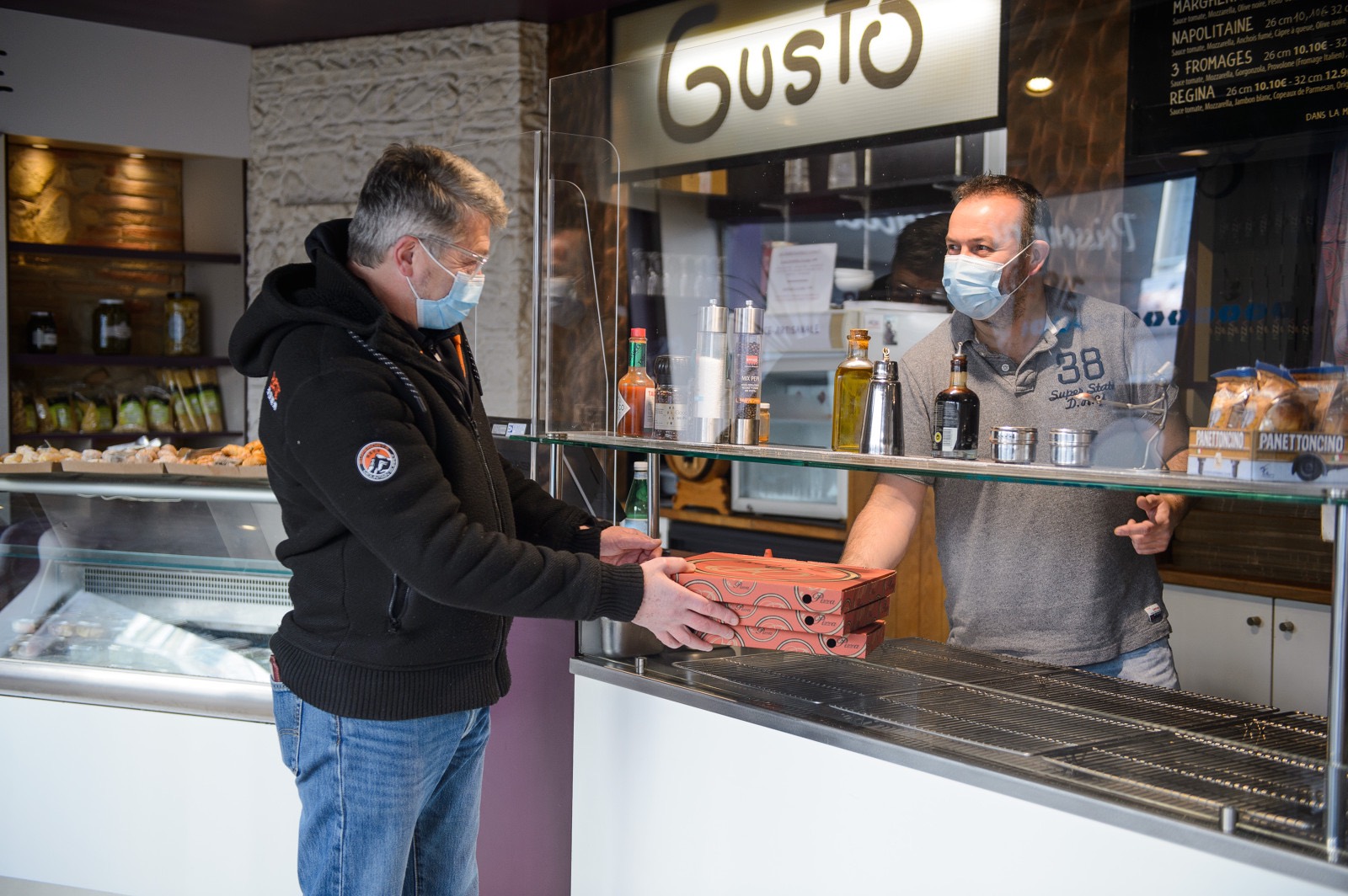 Vente à emporter dans un restaurant de Rennes