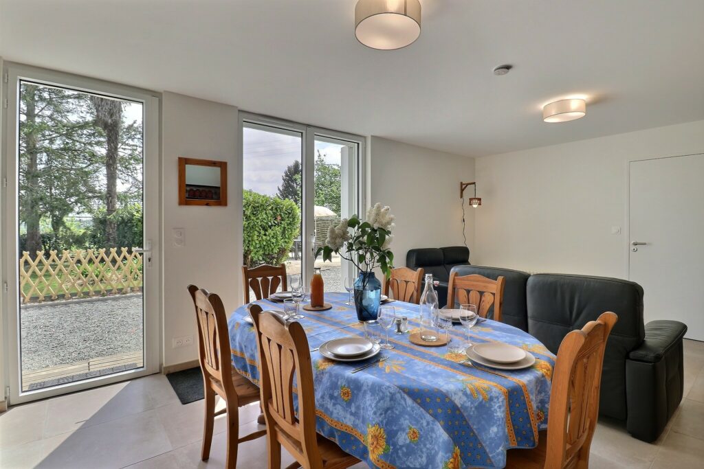 Salle à manger du gîte de la Mare Doux