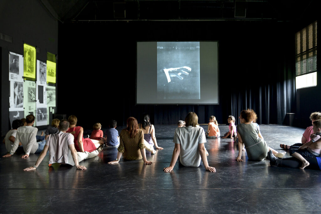 petit-musee-danse-nyima-leray-2-768