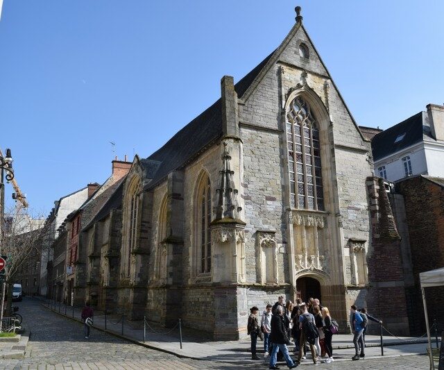 La Chapelle Saint-Yves