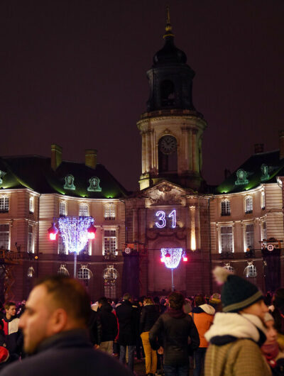 Décompte pour le nouvel An devant l'hôtel de ville de Rennes