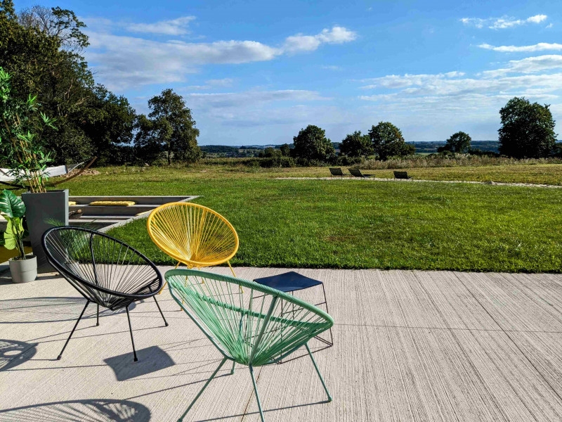 Terrasse avec vue sur campagne