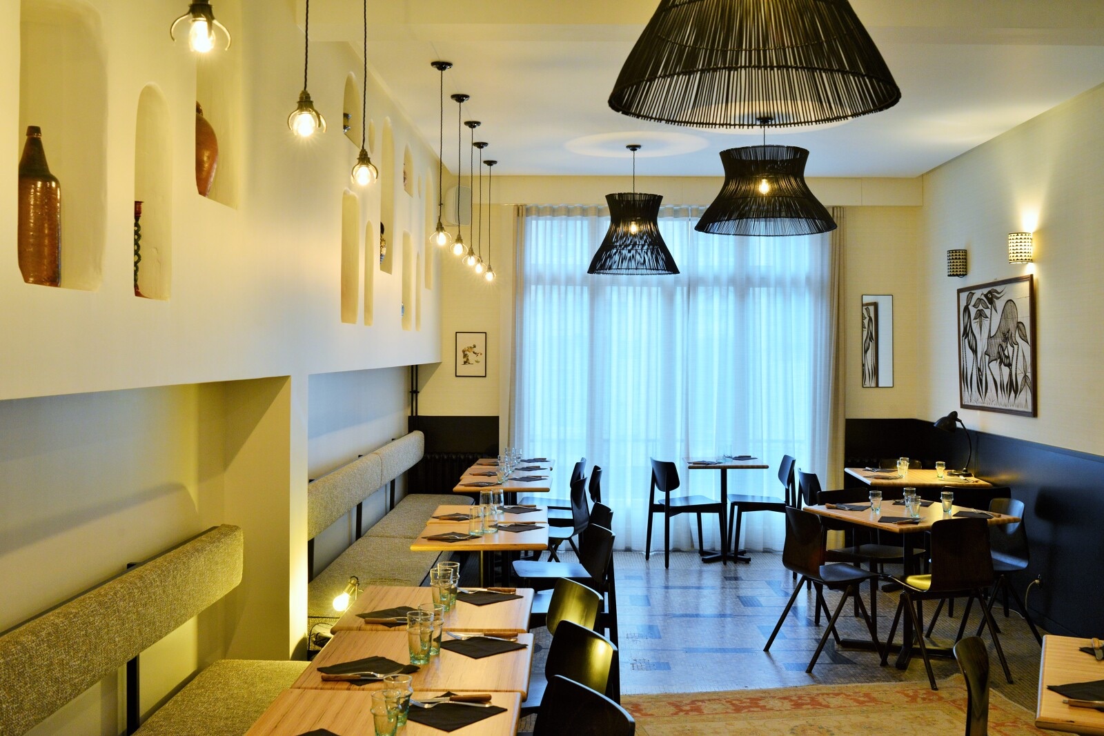 Intérieur de la salle de al crêperie Bretone à Rennes