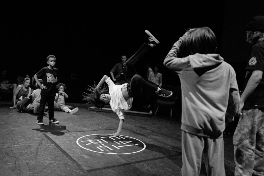 Cours de break dance au CCNRB de Rennes