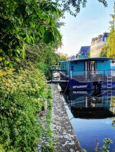 Vue extérieure de la péniche