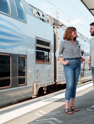 Les Rennais Gwénaëlle Michels et Victor Gérard, spécialistes du voyage en train