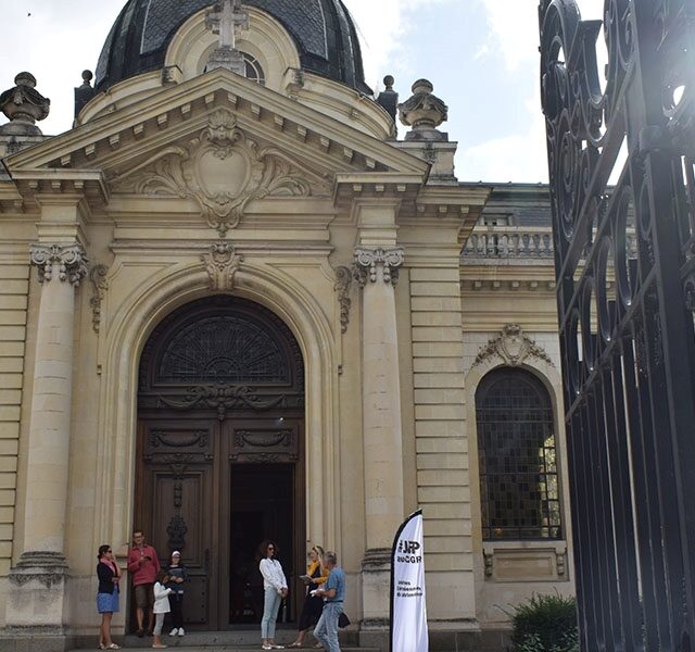 Entrée de la chapelle du centre hospitalier