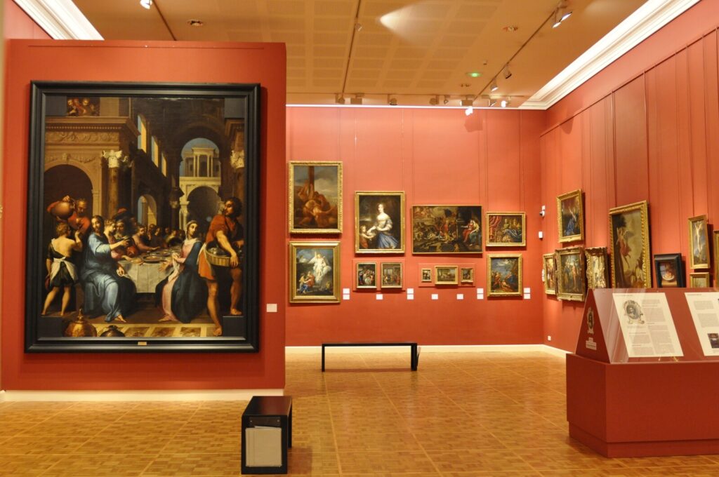 salle-d-exposition-du-musee-des-beaux-arts-destination-rennes-1869-1600px-24112