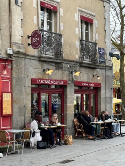 Devanture de la Bonne Nouvelle