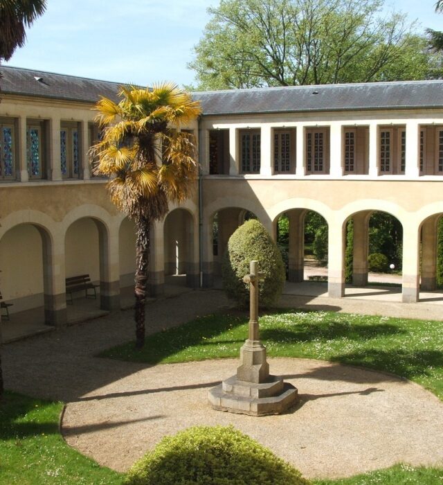 visite clinique-saint-yves rennes
