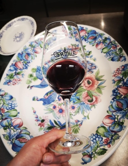 Verre de vin rouge de Graille