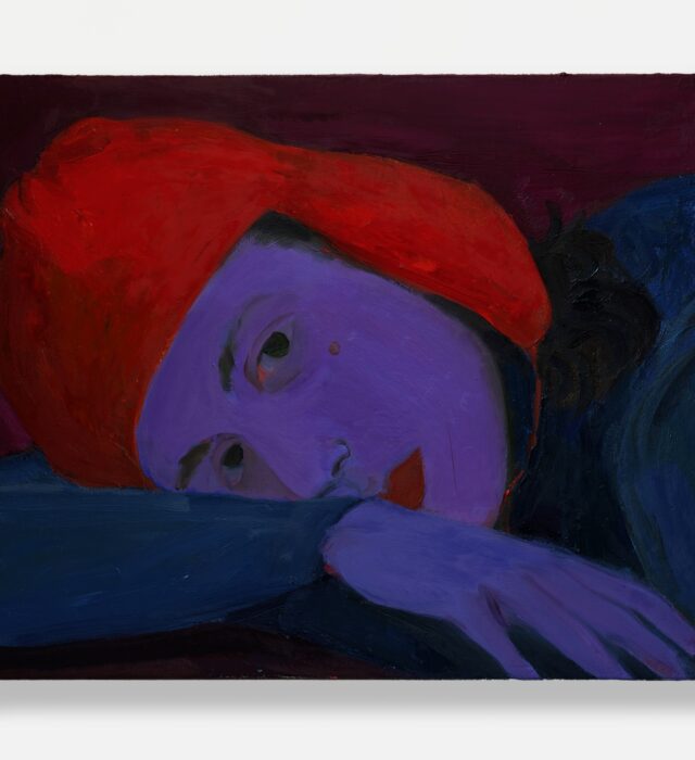 Xinyi Cheng, Red Bonnet, 2000, Pinault Collection © Xinyi Cheng