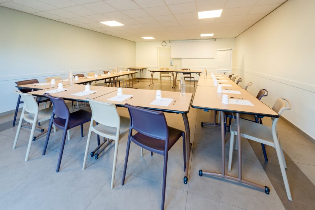 Salle de réunion du Sure Hôtel Chantepie