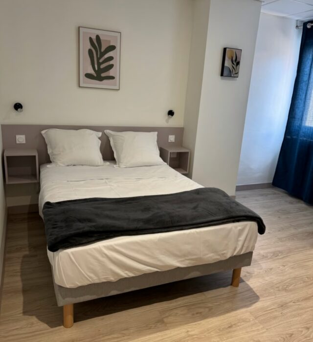 Chambre de l'Hôtel du Colombier