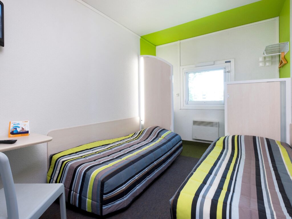 Chambre de l'Hôtel F1 Rennes Sud Est Chantepie