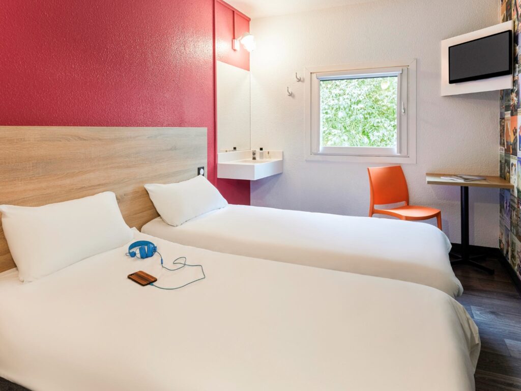 Chambre de l'Hôtel F1 Rennes Sud Est Chantepie