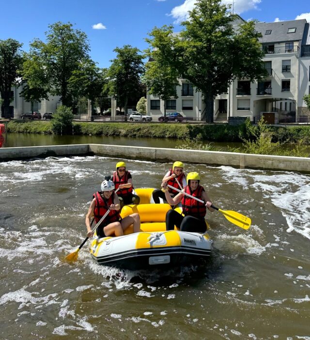 Rafting stade d'eaux vives Cesson