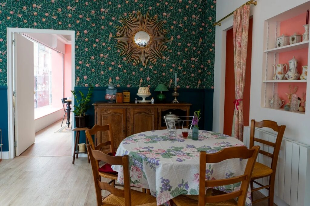Salle de restaurant des Petites Pestes