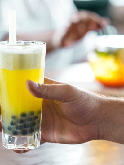 Le bubble tea, un thé aux perles de tapioca très apprécié des adolescents