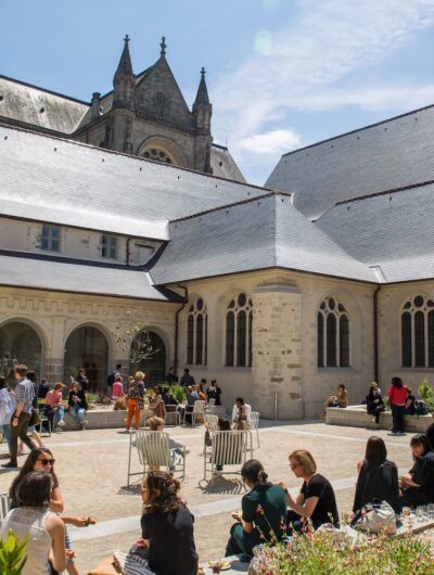 Le jardin du cloître du Couvent des Jacobins, à Rennes