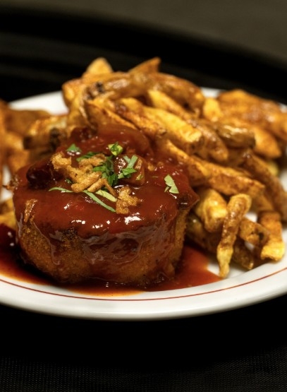 Cromesqui et frites chez Satio Bouillon