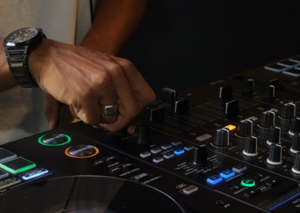 Table de mixage chez Station 35