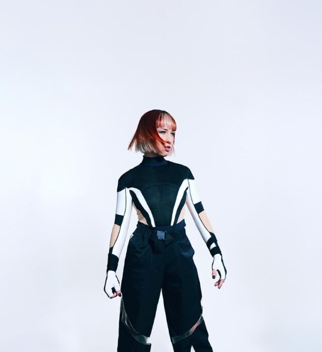 suzane-1920x1080-28875