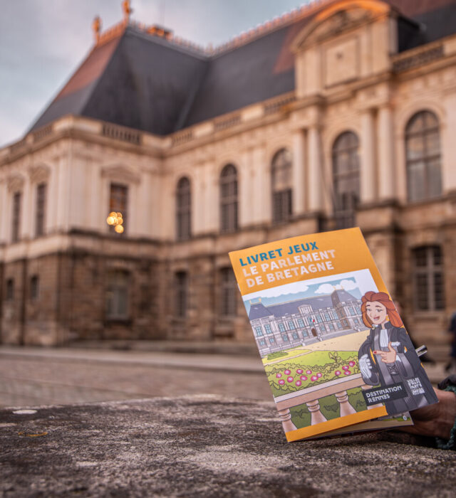 Visite enfant patrimomes parlement de Bretagne