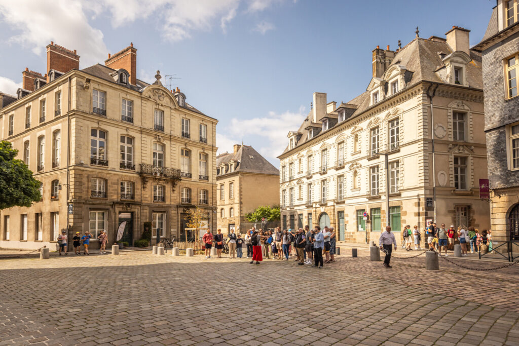 visite-guidee-coeur-historique-de-rennes-le-tiroir-de-josephine