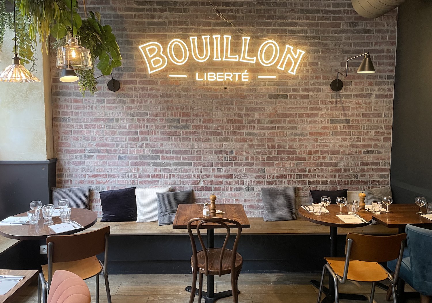 Intérieur du restaurant Bouillon Liberté (anciennement Loco Loca) à Rennes