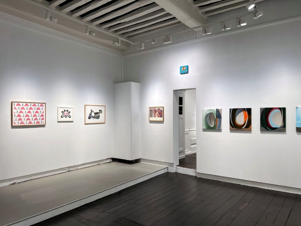 Salle d'exposition de la Galerie Jonathan Roze