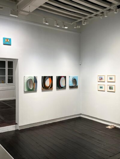Salle d'exposition de la Galerie Jonathan Roze