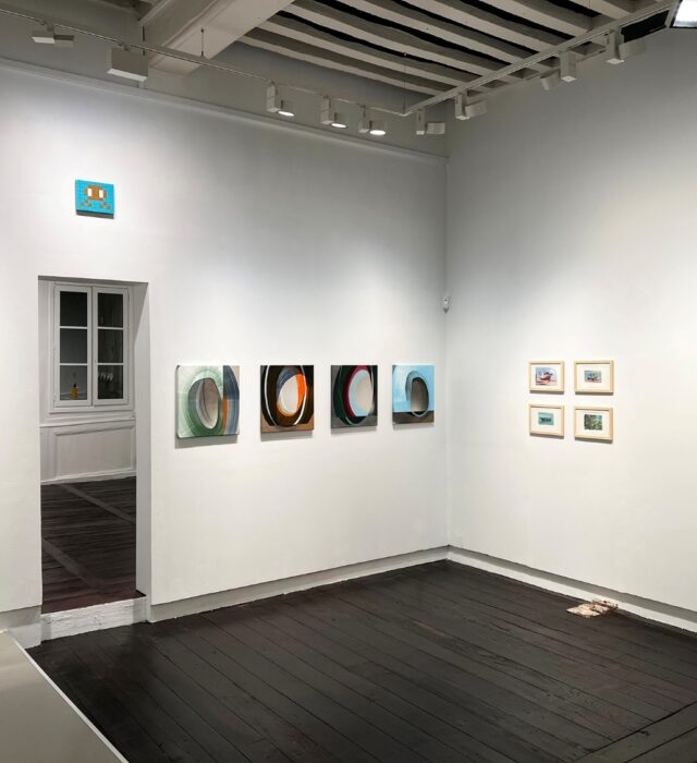 Salle d'exposition de la Galerie Jonathan Roze