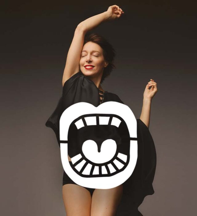 jeanne-cherhal-750x750-002-29586