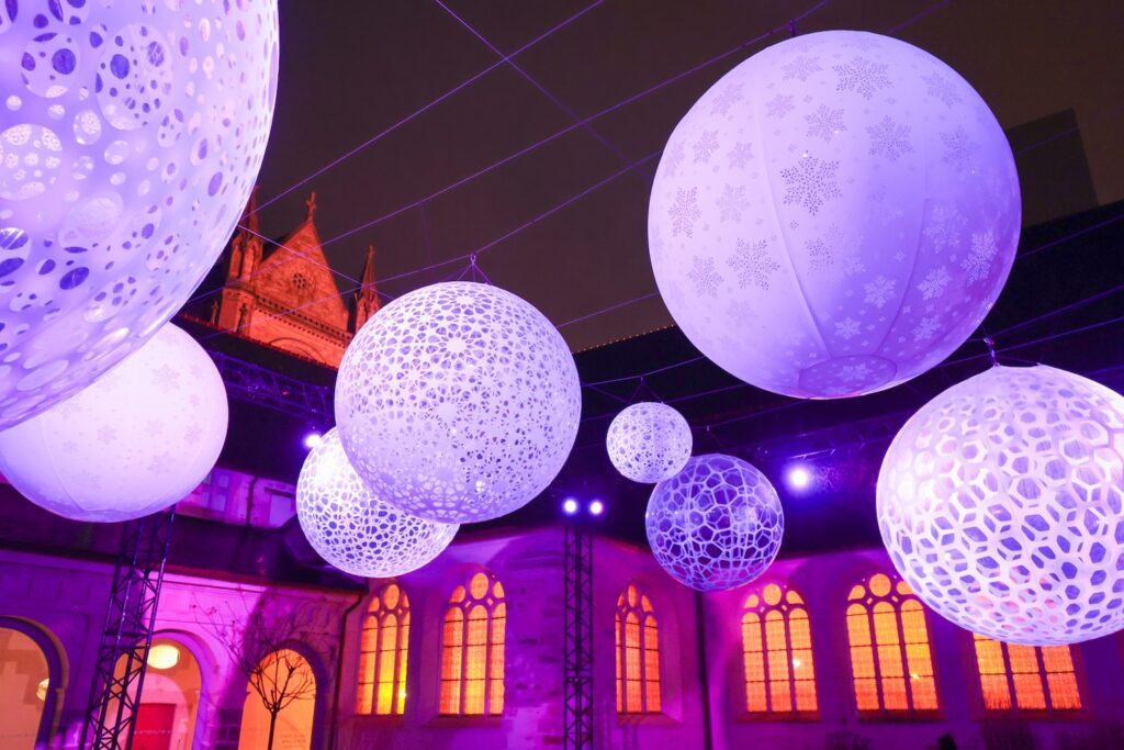 Illuminations du jardin du cloitre du Couvent des Jacobins pendant les vacances de Noël