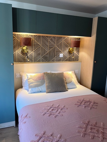 Chambre d'un studio des Logis du Canal