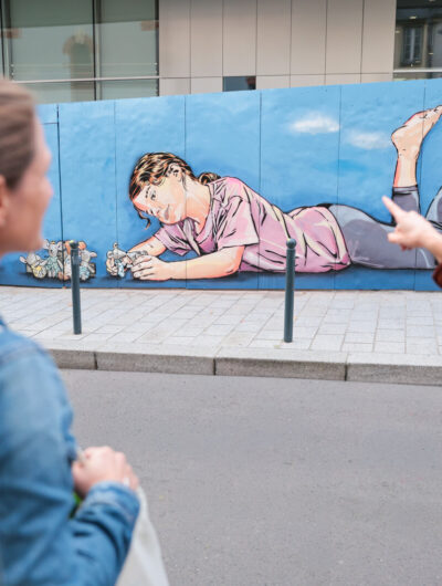 Street art feminin rennes mur rue echange